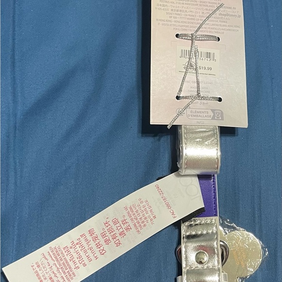 New Disney 100 silver buckle size L dog collar wt commemorative Mickey head tag - Picture 2 of 2